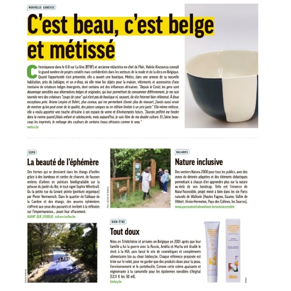 Biobey van Amelia en Marha uitgelicht in Moustiques magazine als mooi Belgisch en ambachtelijk merk